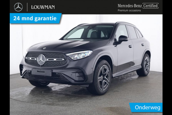 Mercedes-Benz GLC 300 e 4M AMG Plug-In Hybride AMG Styling | Night Pakket | Alarm | Trekhaak | Stoel en Stuurverwarming. Inclusief 24 maanden MB Certified garantie voor Europa.