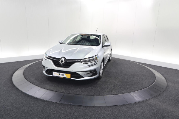 Renault MEGANE Estate TCe 140 Equilibre | 1700 KG Trekgewicht | Apple Carplay | Parkeersensoren | Navigatie