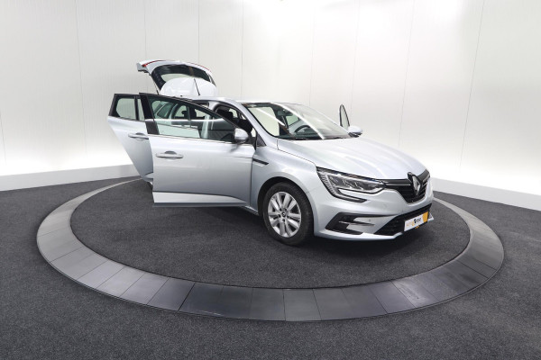 Renault MEGANE Estate TCe 140 Equilibre | 1700 KG Trekgewicht | Apple Carplay | Parkeersensoren | Navigatie