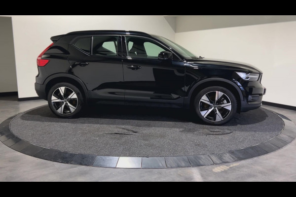 Volvo XC40 Recharge P8 AWD R-Design | Warmtepomp! | Harman en Kardon Sound | Volvo guard klasse 3 | Schuif/kanteldak