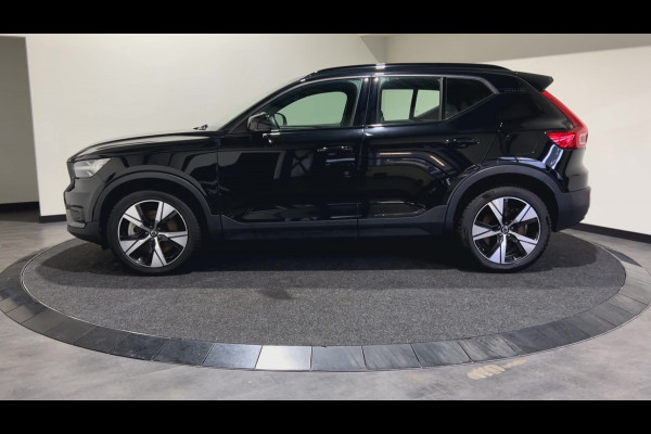 Volvo XC40 Recharge P8 AWD R-Design | Warmtepomp! | Harman en Kardon Sound | Volvo guard klasse 3 | Schuif/kanteldak