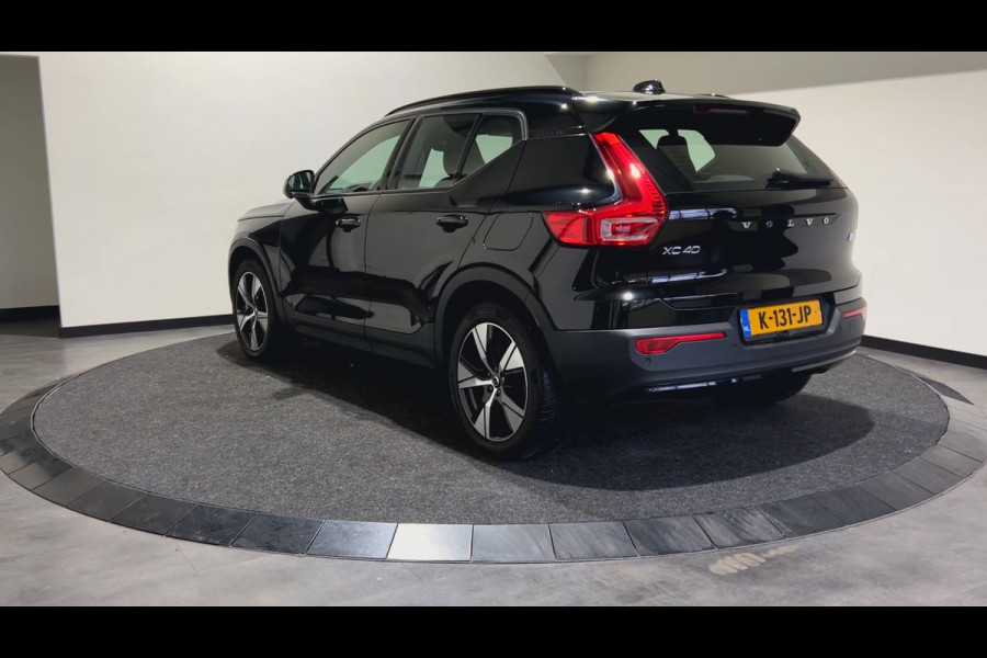 Volvo XC40 Recharge P8 AWD R-Design | Warmtepomp! | Harman en Kardon Sound | Volvo guard klasse 3 | Schuif/kanteldak