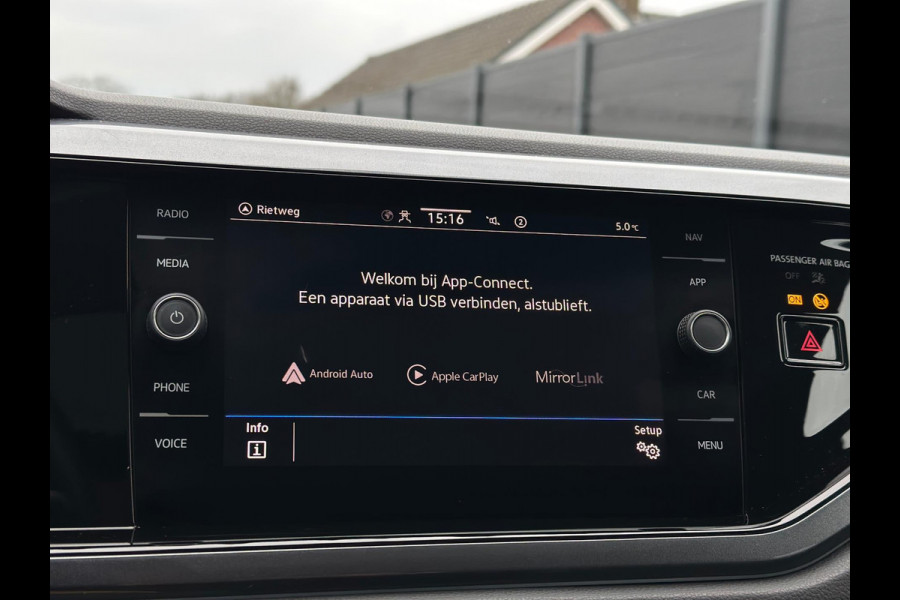 Volkswagen Polo 1.0 TSI CarPlay Panorama Camera