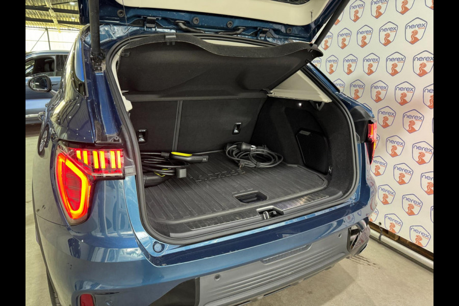 Lynk & Co 01 1.5 PANO/CAMERA/AUTO-PILOT/MEMORY/APPLE-CARPLAY