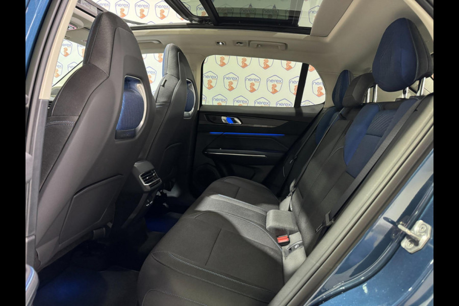 Lynk & Co 01 1.5 PANO/CAMERA/AUTO-PILOT/MEMORY/APPLE-CARPLAY