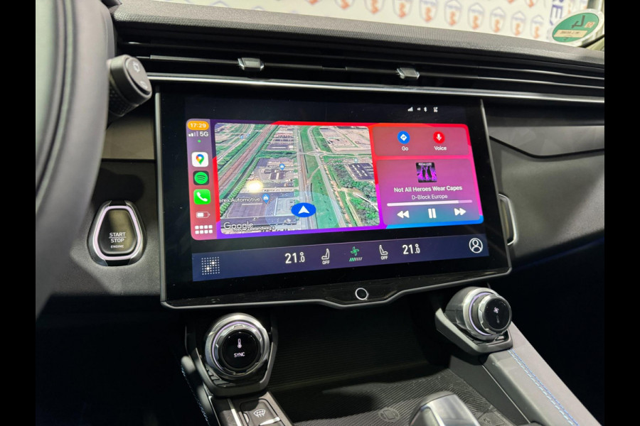Lynk & Co 01 1.5 PANO/CAMERA/AUTO-PILOT/MEMORY/APPLE-CARPLAY