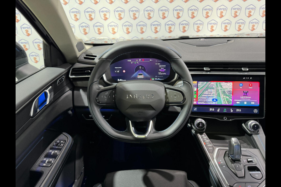 Lynk & Co 01 1.5 PANO/CAMERA/AUTO-PILOT/MEMORY/APPLE-CARPLAY