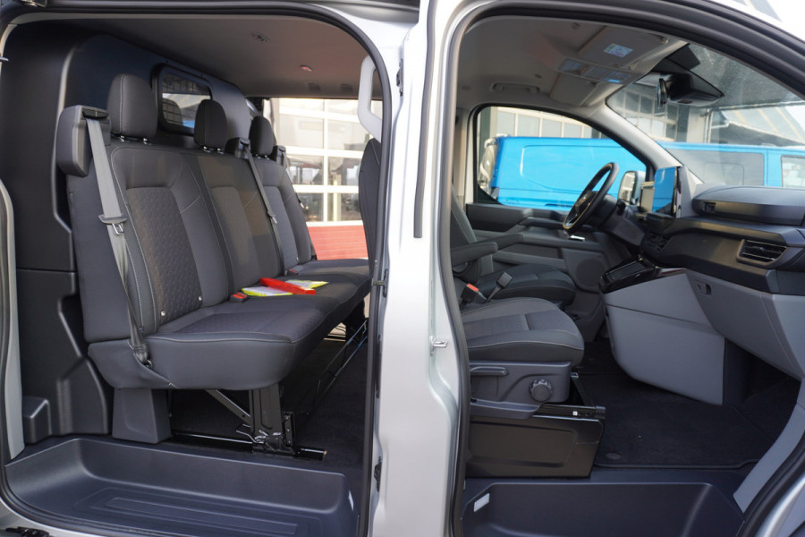 Ford Transit Custom 320L 2.0 TDCI 170PK L2H1 Limited DubbelCabine Automaat Trekhaak Nr. V072 | Schuifdeur links en rechts | Airco | Adap.Cruise | Navi | 360 Camera