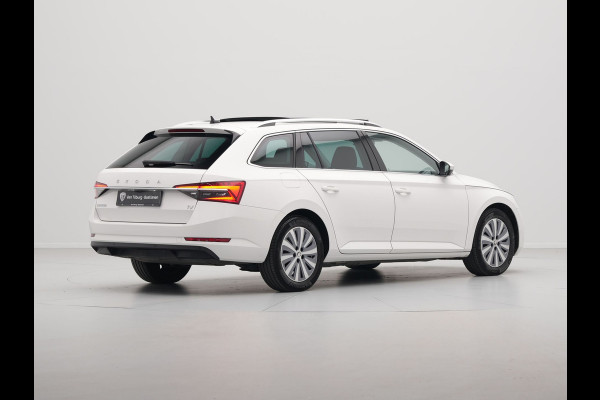 Škoda Superb Combi 1.4 TSI iV 218pk Style Panorama Trekhaak Acc Matrix Led 294