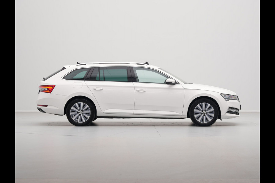 Škoda Superb Combi 1.4 TSI iV 218pk Style Panorama Trekhaak Acc Matrix Led 294