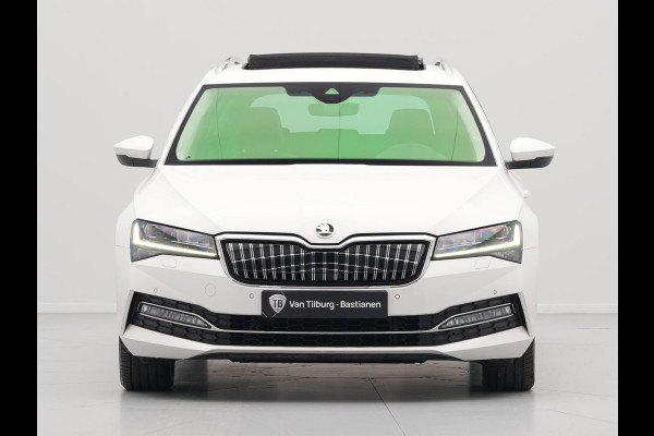 Škoda Superb Combi 1.4 TSI iV 218pk Style Panorama Trekhaak Acc Matrix Led 294