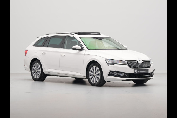 Škoda Superb Combi 1.4 TSI iV 218pk Style Panorama Trekhaak Acc Matrix Led 294