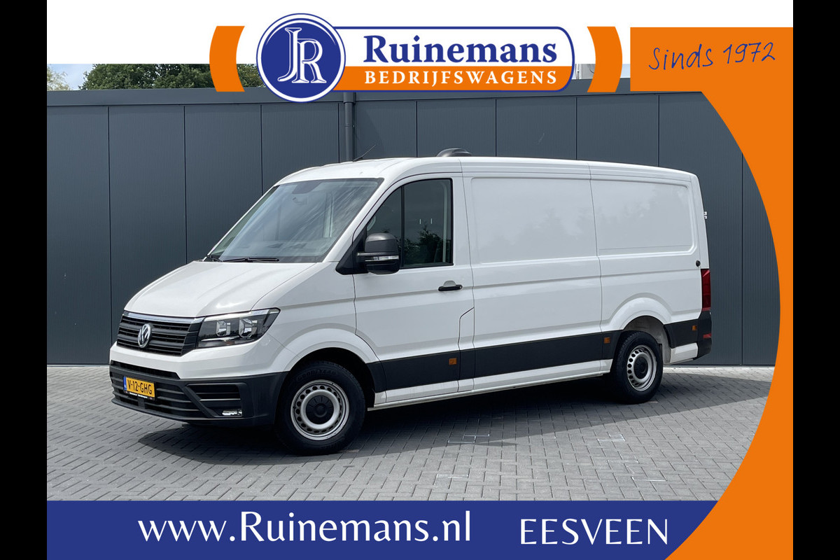 Volkswagen Crafter 2.0 TDI 177 PK / L3H2 / AIRCO / 3.000 KG AHG / BIJRIJDERSBANK / STANDKACHEL / TREKHAAK