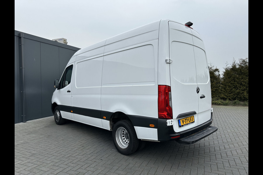 Mercedes-Benz Sprinter 516 CDI 164 PK AUTOMAAT / L2H2 / 3.500 KG AHG / DUBBEL LUCHT