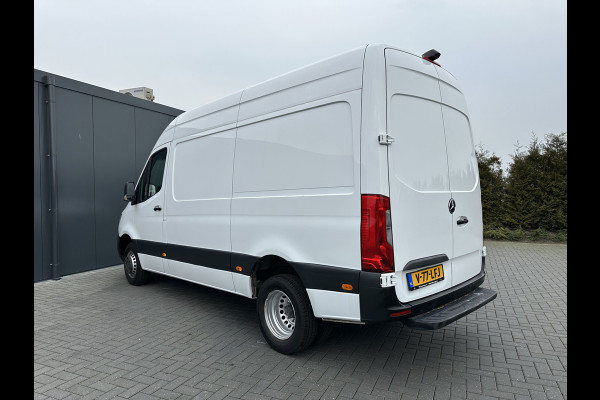 Mercedes-Benz Sprinter 516 CDI 164 PK AUTOMAAT / L2H2 / 3.500 KG AHG / DUBBEL LUCHT