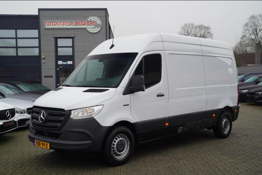 Mercedes-Benz eSprinter ESprinter L2H2 41 kWh | Schuifdeur | 3 pers | Stoelverwarming | Climatronic | CAMERA | NAP | excl btw