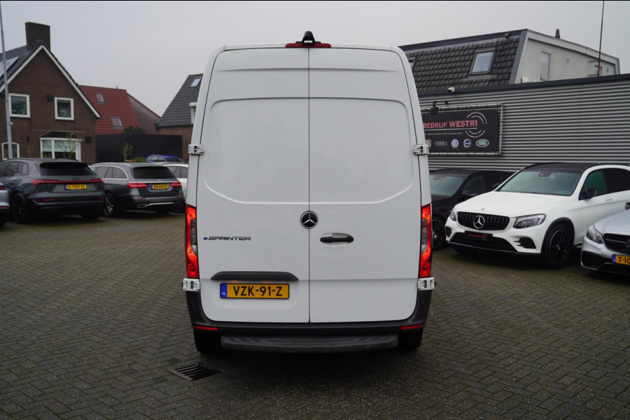 Mercedes-Benz eSprinter ESprinter L2H2 41 kWh | Schuifdeur | 3 pers | Stoelverwarming | Climatronic | CAMERA | NAP | excl btw