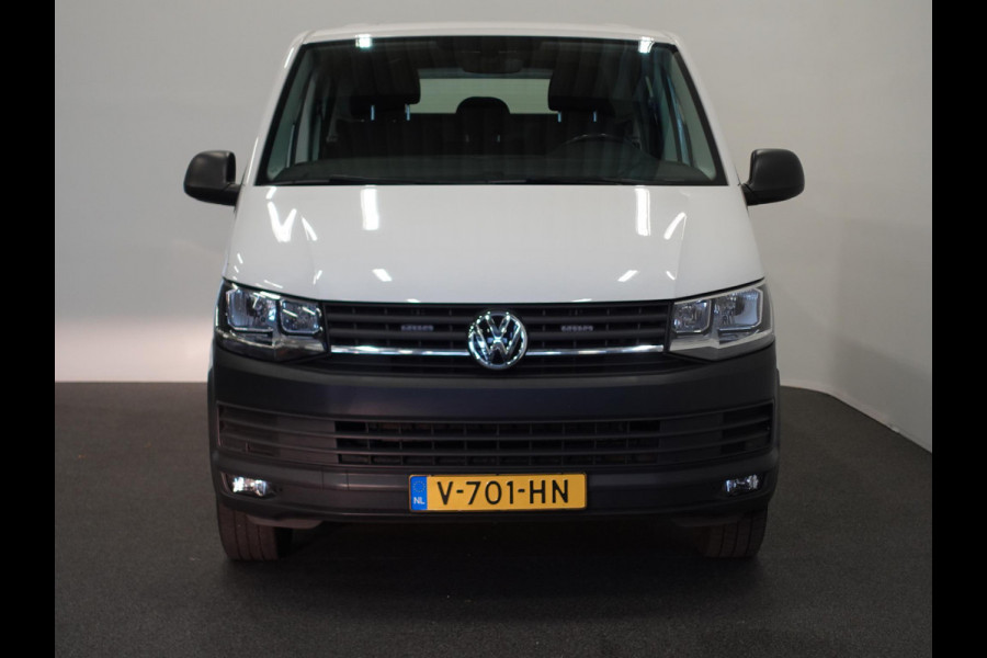 Volkswagen Transporter L2 Dubbele cabine Automaat 150PK Navi Trekhaak Cruisecontrol Airco #