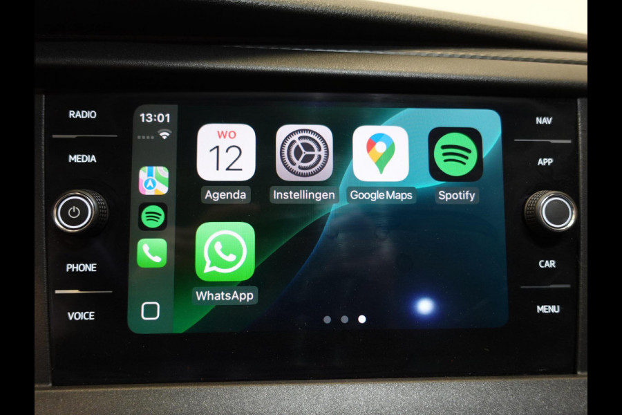 Volkswagen Transporter 6.1 L2H1 Comfortline Airco Navigatie Carplay Cruise Control