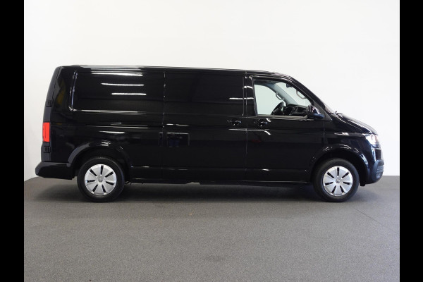 Volkswagen Transporter 6.1 L2H1 Comfortline Airco Navigatie Carplay Cruise Control