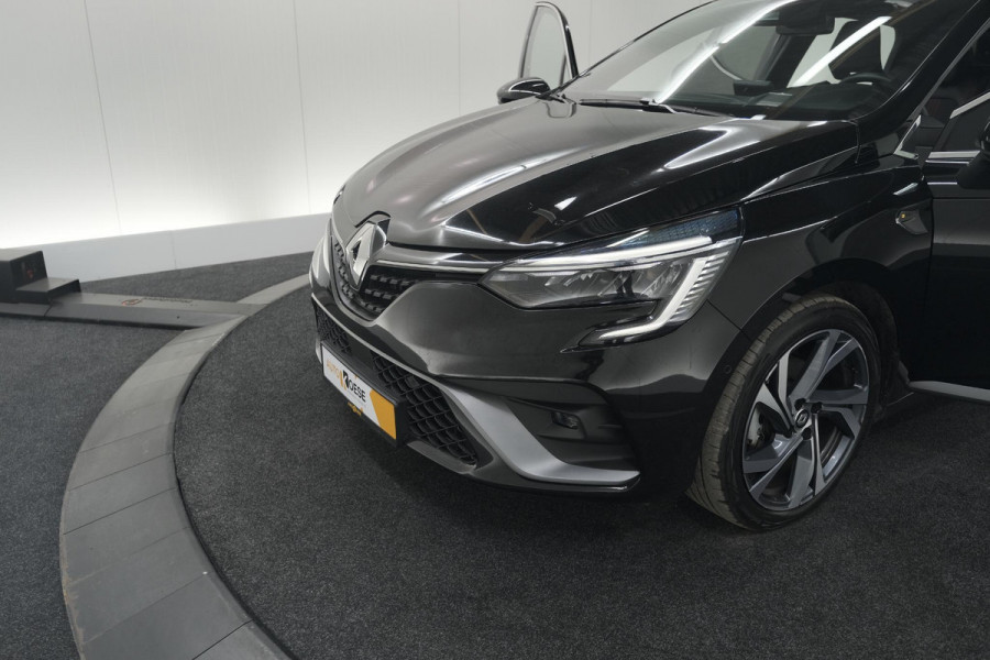 Renault Clio 1.6 E-Tech Hybrid 140 R.S. Line | 360 Camera | Apple Carplay | 9.3 Inch Groot Scherm | Sportstoelen