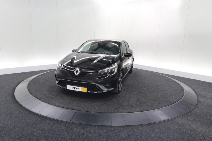 Renault Clio 1.6 E-Tech Hybrid 140 R.S. Line | 360 Camera | Apple Carplay | 9.3 Inch Groot Scherm | Sportstoelen