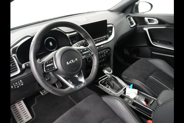 Kia Ceed Sportswagon 1.5 T-GDi GT-PlusLine - Navigatie - Stoel/Stuur Verwarming - LED Koplampen - Adaptief Cruise Control - Schuif/Kanteldak - Fabrieksgarantie Tot 2030