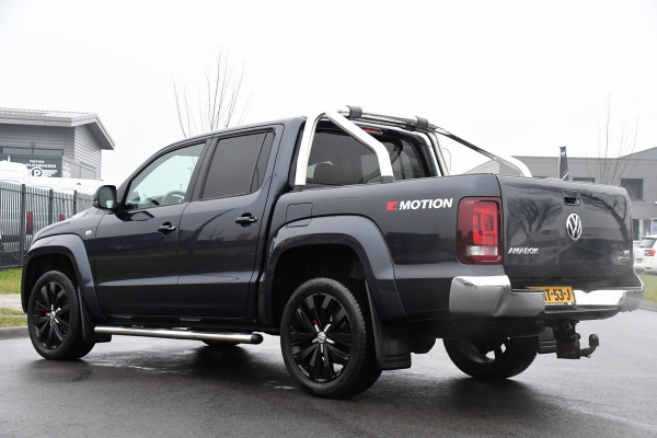 Volkswagen Amarok V6 3.0 TDI 4Motion Plus Cab Highline Camera, Cruise, LED, 259PK, Automaat, 3300KG Trekhaak, multimedia, Leder, BOM VOL!