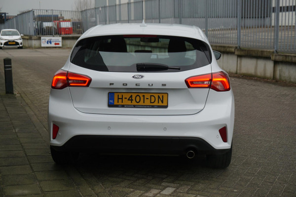 Ford Focus 1.0 EcoBoost 125PK Titanium Business Winter-Pack/Rijklaarprijs!