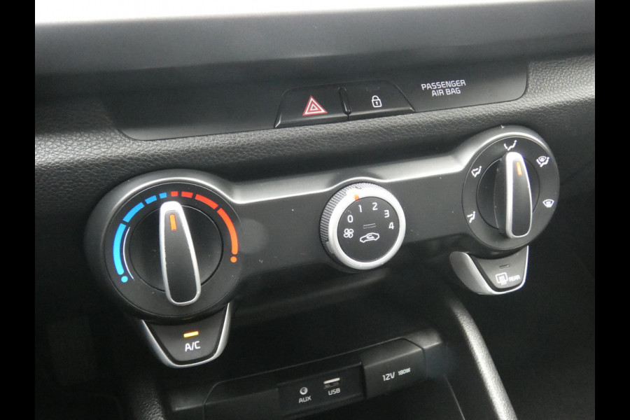 Kia Rio 1.0 TGDI DynamicLine | NAVIGATIE | ACHTERUITRIJCAMERA |