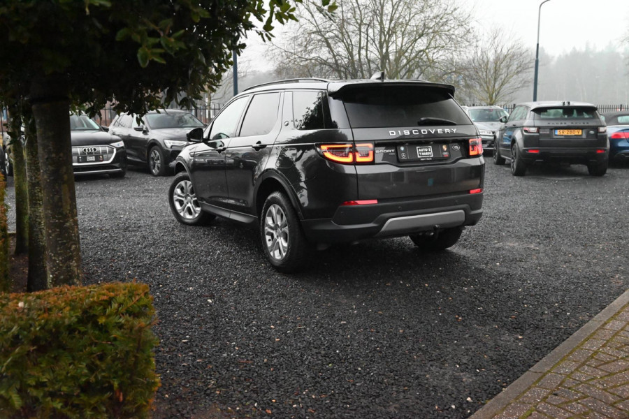 Land Rover Discovery Sport P300e 1.5 HSE Hybrid 309 PK AWD 1e Eig Trekhaak 360 Camera Leder LED 18''