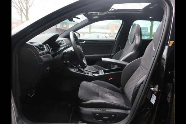 Škoda Superb Combi 1.5 TSI ACT Sportline / Panoramadak