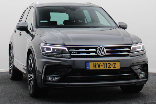 Volkswagen Tiguan 2.0 TSI DSG 4Motion Highline Virtual Cockpit, Head-Up, ACC, Apple Carplay, LED, DAB, Trekhaak, 20''