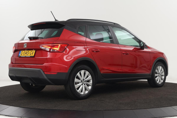 Seat Arona 1.0 TSI Style Intens | Automaat | Adaptive cruise | Carplay | Camera | Keyless | Navigatie | Climate control | PDC | Getint glas