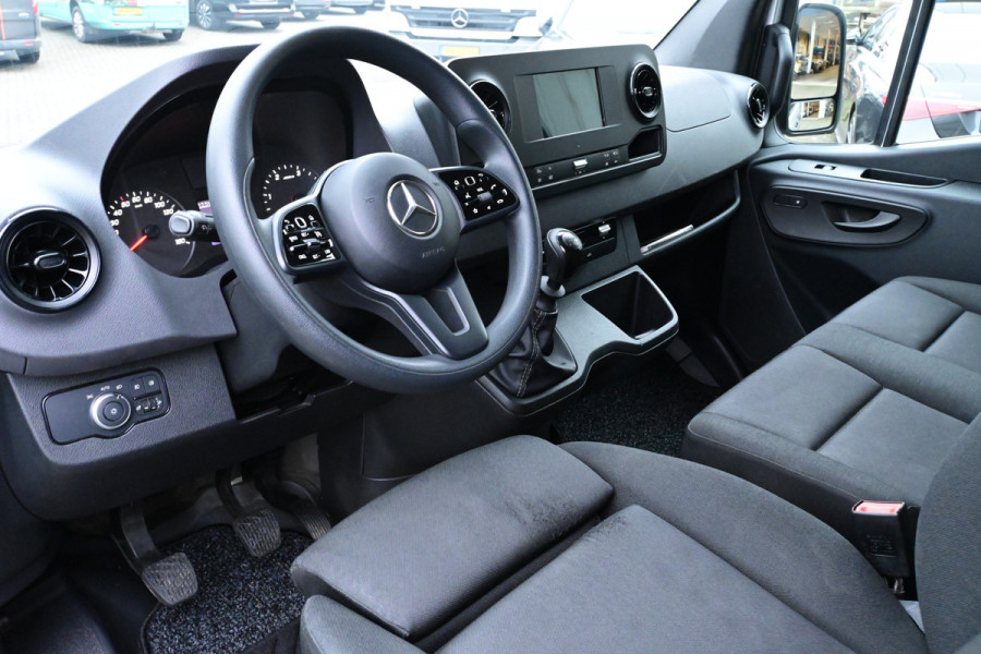 Mercedes-Benz Sprinter 317 CDI L2H2 RWD 360 Camera, Geveerde stoel, MBUX met navigatie