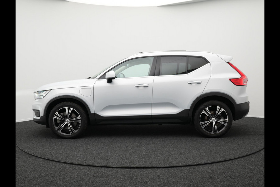 Volvo XC40 T4 Recharge Inscription Plug In Hybrid PHEV | Panodak | Pilot Assist | Lederen Sportstoelen | Harman Kardon | Adaptive Cruise | Camera | Stoelverwarming | Carplay | 19"L.M |