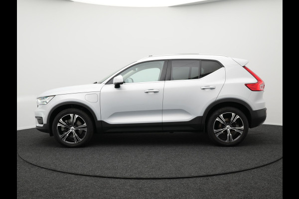 Volvo XC40 T4 Recharge Inscription Plug In Hybrid PHEV | Panodak | Pilot Assist | Lederen Sportstoelen | Harman Kardon | Adaptive Cruise | Camera | Stoelverwarming | Carplay | 19"L.M |