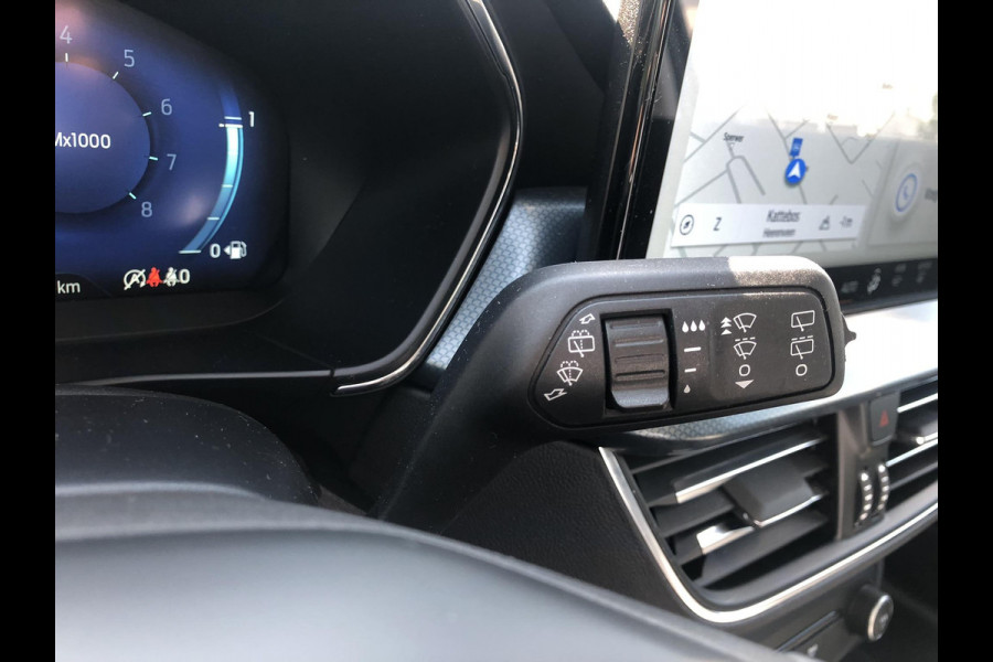 Ford Focus Wagon 1.0 EcoBoost Hybrid Active X 155pk |  Adaptieve Cruise | Panorama dak | Winterpack | Sync 4 navi | Verlengde fabrieksgarantie tot 07-2027