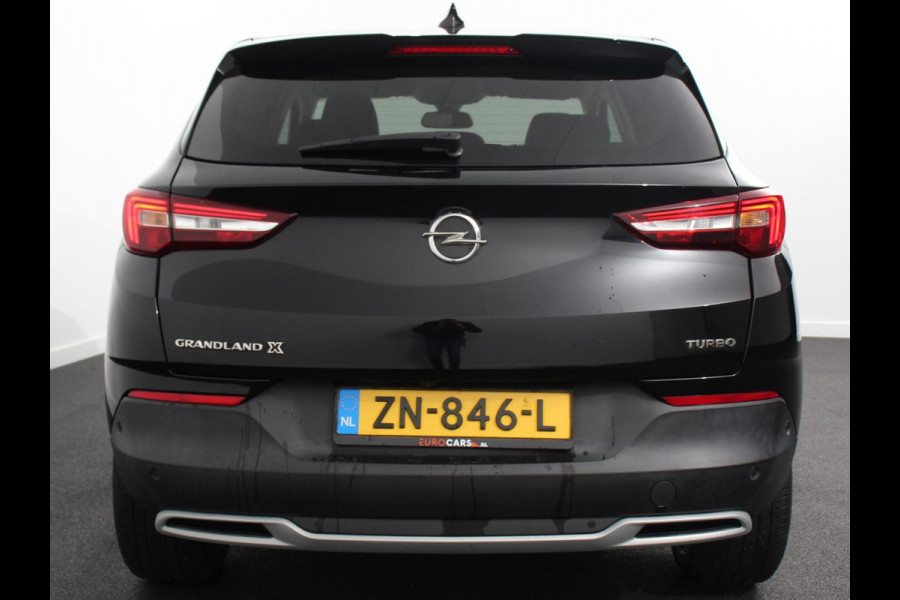 Opel Grandland X 1.2 Turbo Automaat Innovation | Leder | Memory seats | Stoel ventilatie en verwarming | Navigatie | Climate Control | Camera | Parkeer sensoren |