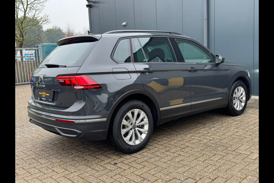 Volkswagen Tiguan 1.5 TSI * Facelift * Ergo stoel * Automaat * Apple car play * Stoelverw *