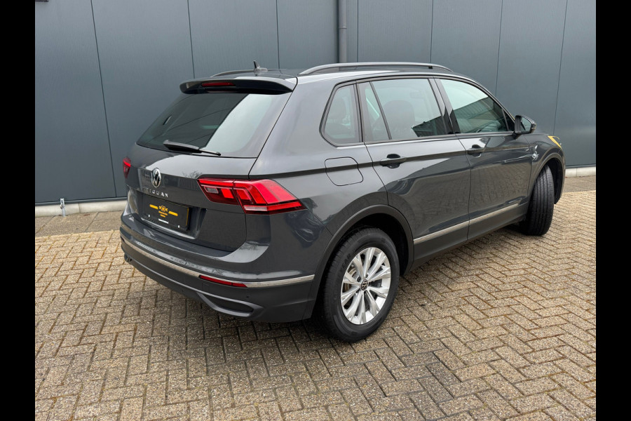 Volkswagen Tiguan 1.5 TSI * Facelift * Ergo stoel * Automaat * Apple car play * Stoelverw *