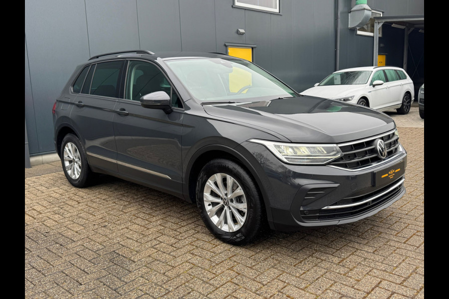 Volkswagen Tiguan 1.5 TSI * Facelift * Ergo stoel * Automaat * Apple car play * Stoelverw *