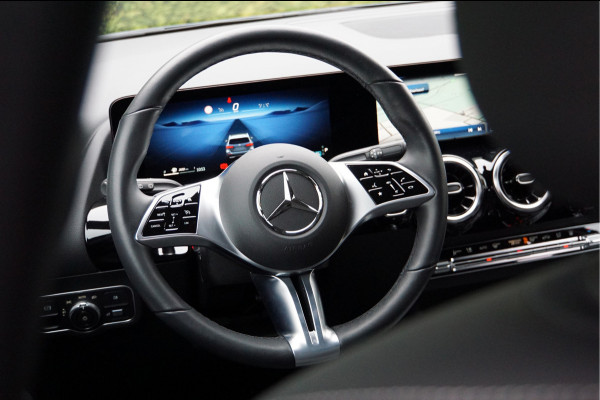 Mercedes-Benz B-Klasse B 250 e Facelift Luxury | Camera Widescreen Stuurverwarming