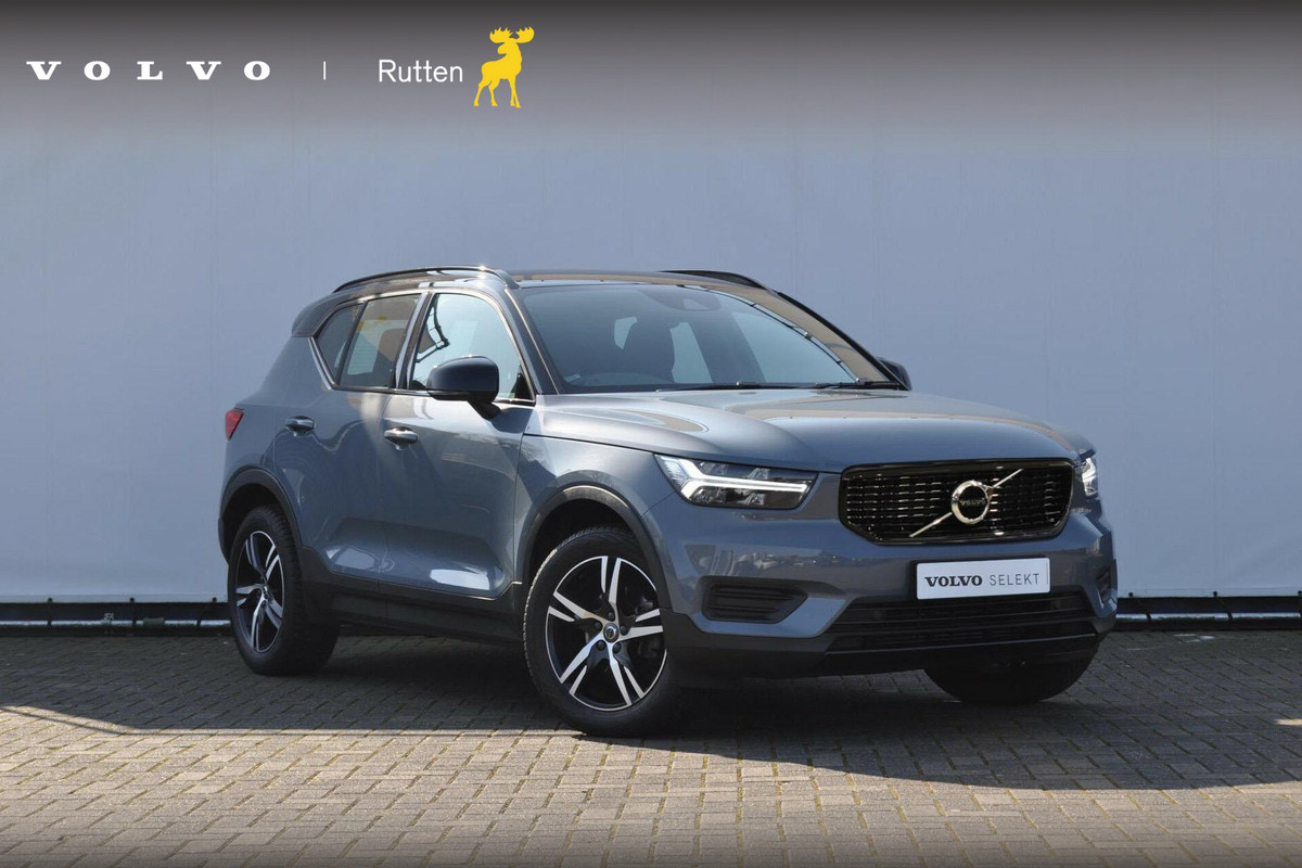 Volvo XC40 163PK Automaat T3 R-Design /  Cruise Control / Verkeersbord detectie / Bluetooth/ Parkeersensoren/ Apple carplay/ Elektrische achterklep/ Automatische climate control