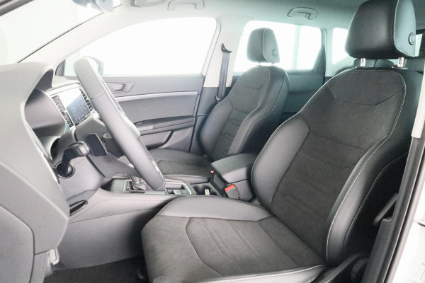 Seat Ateca 1.5 TSI 150pk Style Business Intense DSG | Navigatie | Parkeercamera | Climatronic | Sportstoelen met Alcantara bekleding | Verwarmbaar stuurwiel