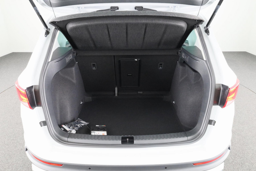 Seat Ateca 1.5 TSI 150pk Style Business Intense DSG | Navigatie | Parkeercamera | Climatronic | Sportstoelen met Alcantara bekleding | Verwarmbaar stuurwiel