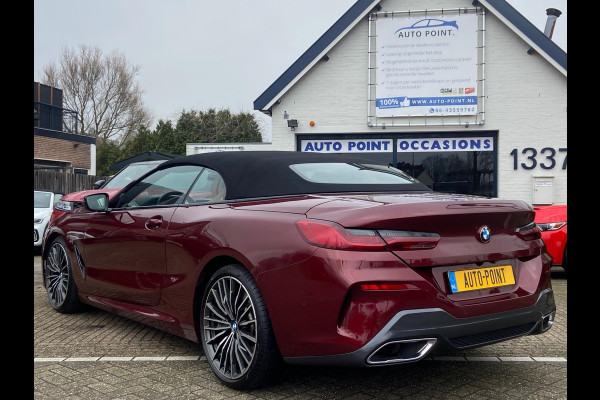 BMW 8 Serie 840i INDIVIDUAL/AIR COLLAR/4X4/SWAROVSKI/LASER/HUD