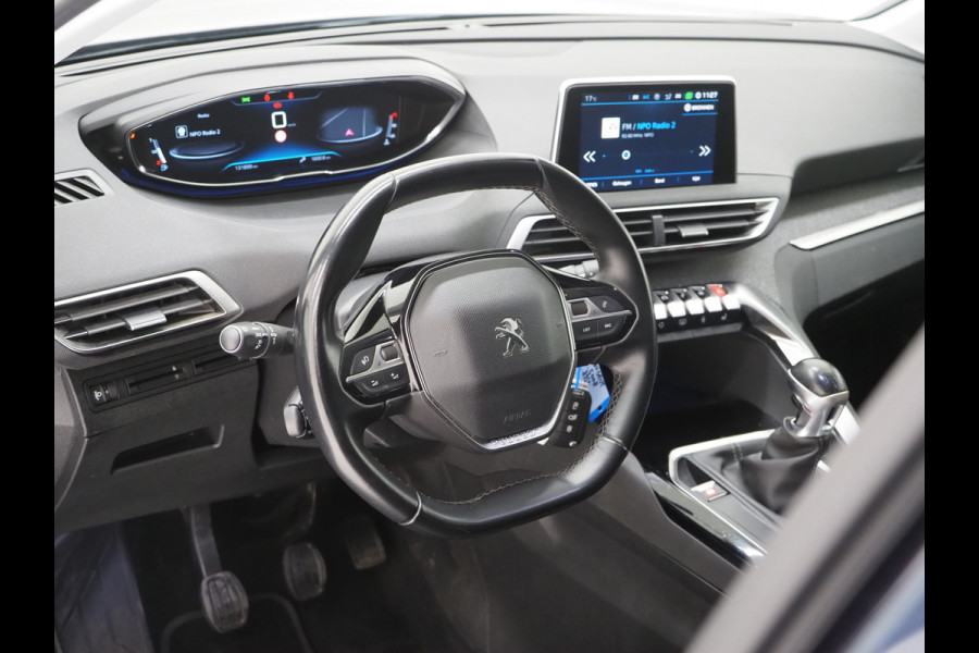 Peugeot 5008 1.2 PureTech Allure 7p | Leder | 360 | Stoelverwarming | Carplay | Trekhaak