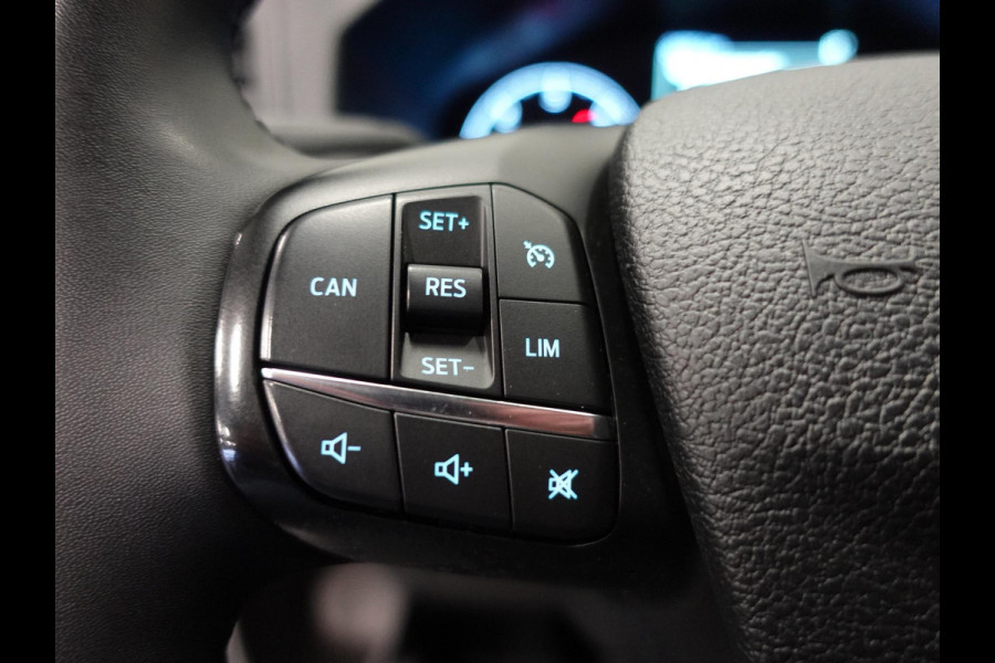 Ford Transit Custom 300 2.0 TDCI L2H1 Trend Automaat Airco Navigatie Cruisecontrol Camera Parkeersensoren