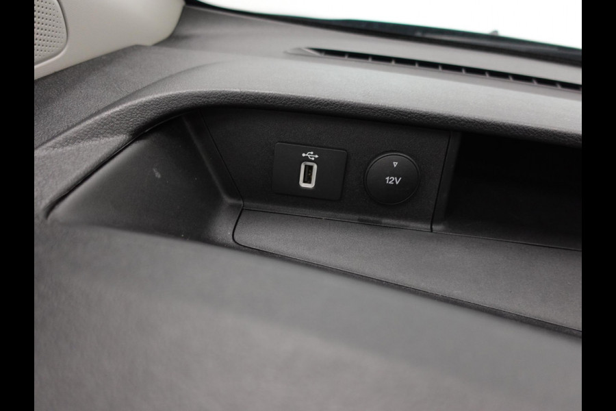Ford Transit Custom 300 2.0 TDCI L2H1 Trend Automaat Airco Navigatie Cruisecontrol Camera Parkeersensoren
